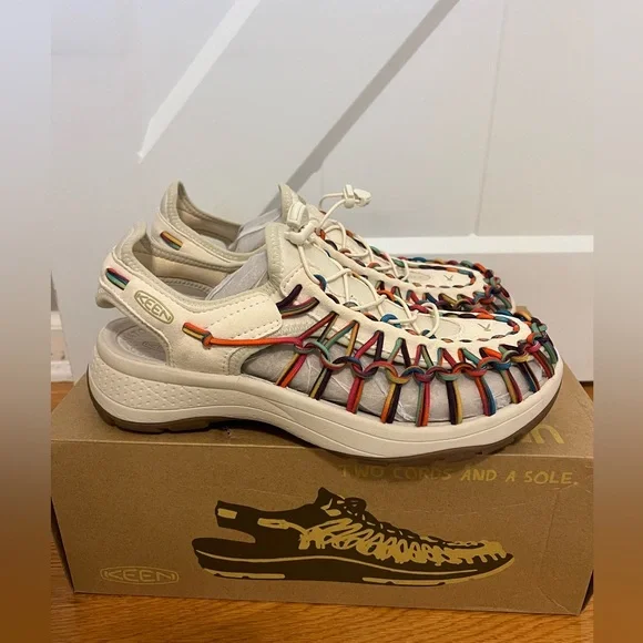 Keen Women's Sandals size 11 - Picture 4 of 7